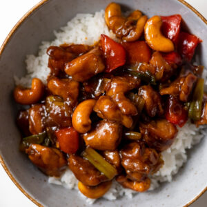 Chicken with Cashew Nuts